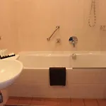 Het Rechthuis 4*